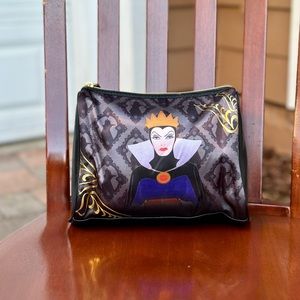 London SOHO New York Disney Evil Queen Pouch/Cosmetic Case